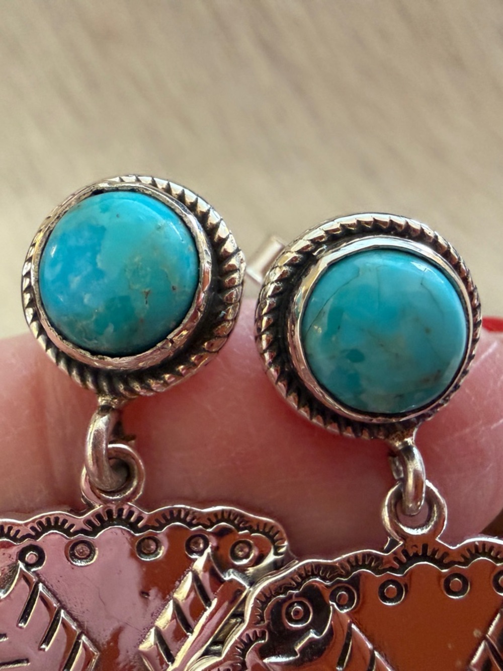 ❤️Kingman Turquoise Arrowhead Sterling Silver Symbol Hand Stamped Earrings 13.2G - Picture 6 of 15